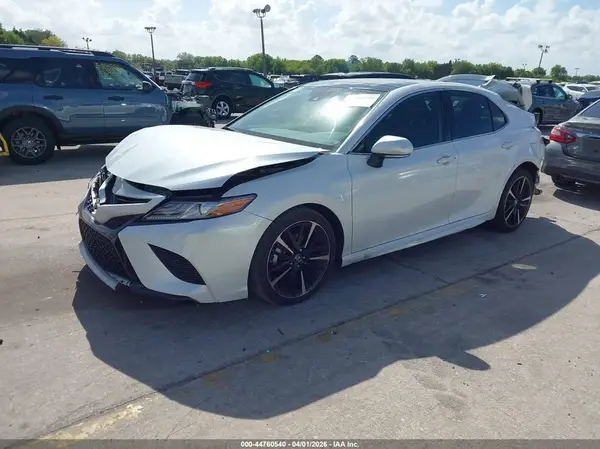 4T1B61HK5KU794505 2019 TOYOTA CAMRY - Image 2