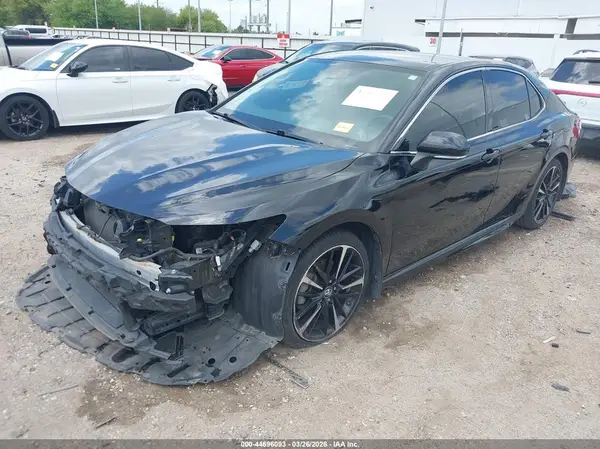 4T1B61HK5KU830158 2019 TOYOTA CAMRY - Image 2