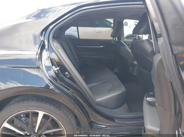 4T1B61HK5KU830158 2019 TOYOTA CAMRY - Image 8