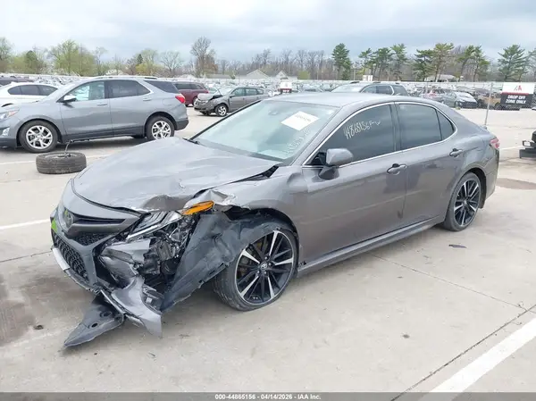 4T1B61HK5KU836235 2019 TOYOTA CAMRY - Image 2