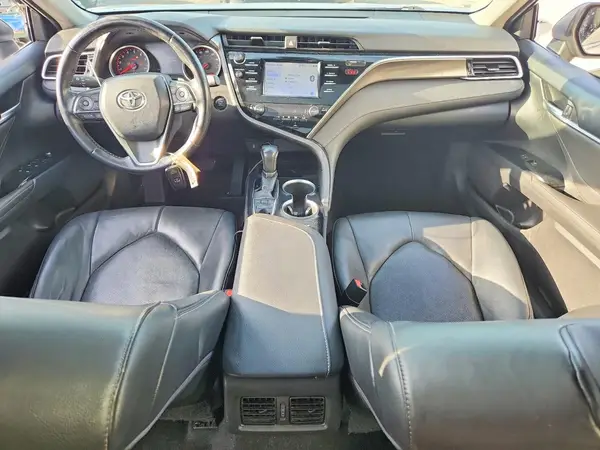 4T1B61HK6JU003753 2018 TOYOTA CAMRY - Image 8