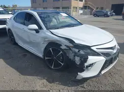 4T1B61HK6JU048255 2018 TOYOTA CAMRY