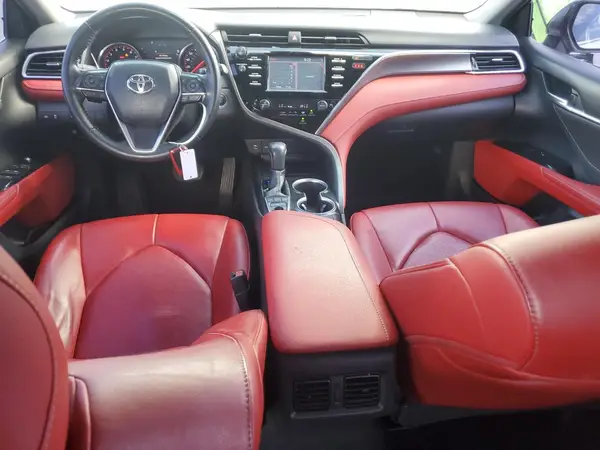 4T1B61HK6JU057571 2018 TOYOTA CAMRY - Image 8