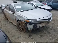 4T1B61HK6JU057960 2018 TOYOTA CAMRY