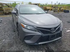 4T1B61HK6JU096421 2018 TOYOTA CAMRY