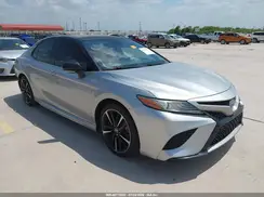 4T1B61HK6JU099125 2018 TOYOTA CAMRY
