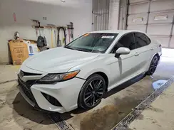 4T1B61HK6JU106039 2018 TOYOTA CAMRY