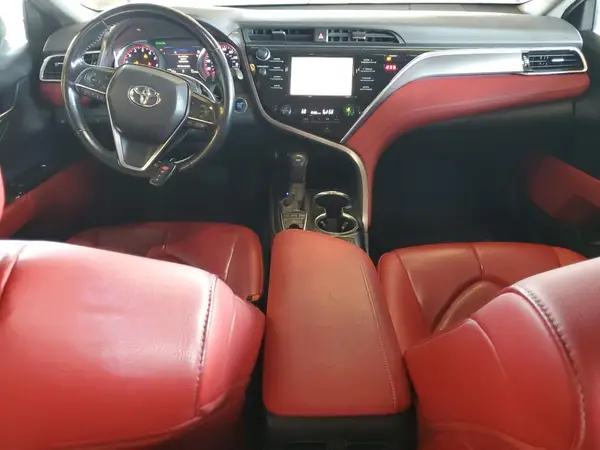 4T1B61HK6JU122502 2018 TOYOTA CAMRY - Image 8