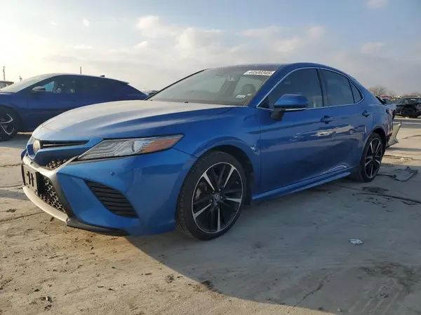 4T1B61HK6JU124122 2018 TOYOTA CAMRY - Image 1