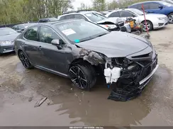 4T1B61HK6JU125979 2018 TOYOTA CAMRY