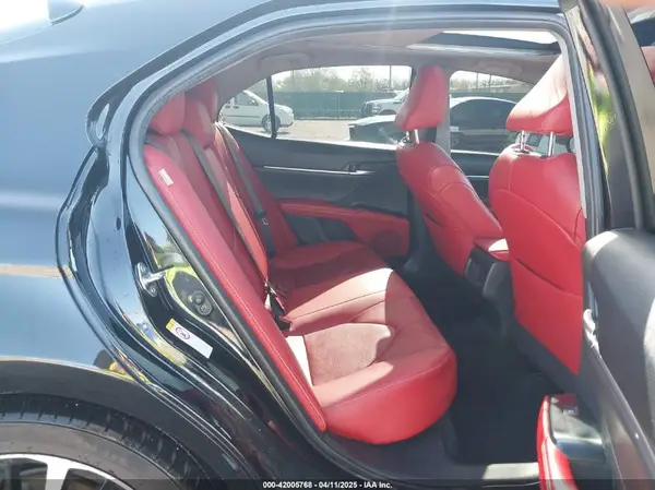 4T1B61HK6JU126016 2018 TOYOTA CAMRY - Image 8