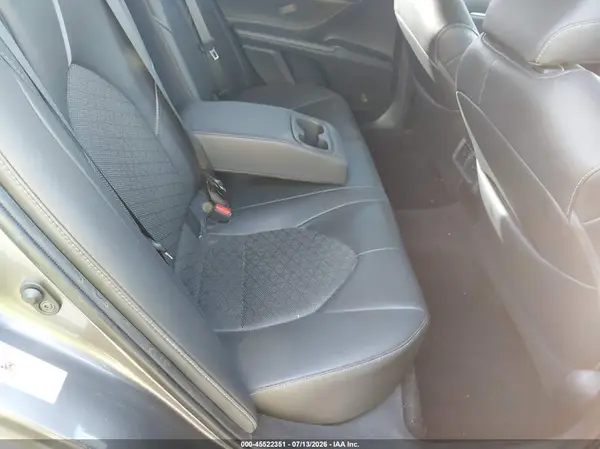 4T1B61HK6JU138313 2018 TOYOTA CAMRY - Image 8