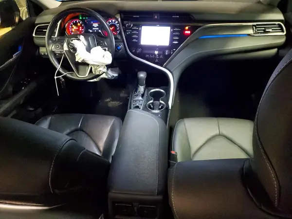 4T1B61HK6JU146959 2018 TOYOTA CAMRY - Image 8