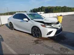 4T1B61HK6JU158142 2018 TOYOTA CAMRY