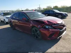 4T1B61HK6JU520034 2018 TOYOTA CAMRY