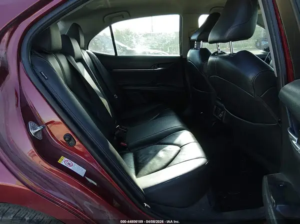 4T1B61HK6JU520034 2018 TOYOTA CAMRY - Image 8
