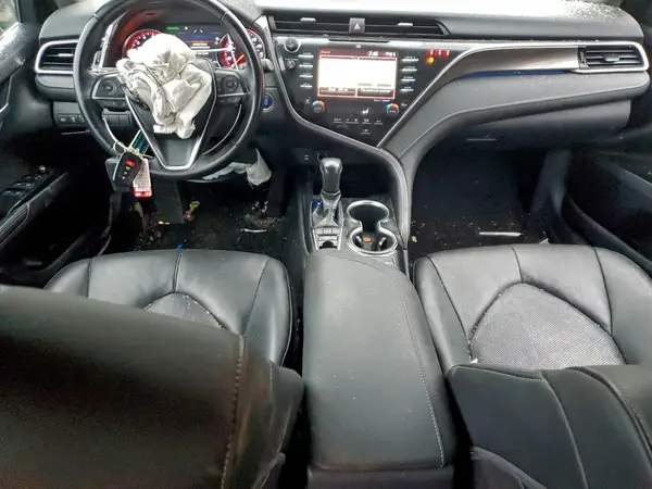 4T1B61HK6JU520616 2018 TOYOTA CAMRY - Image 8