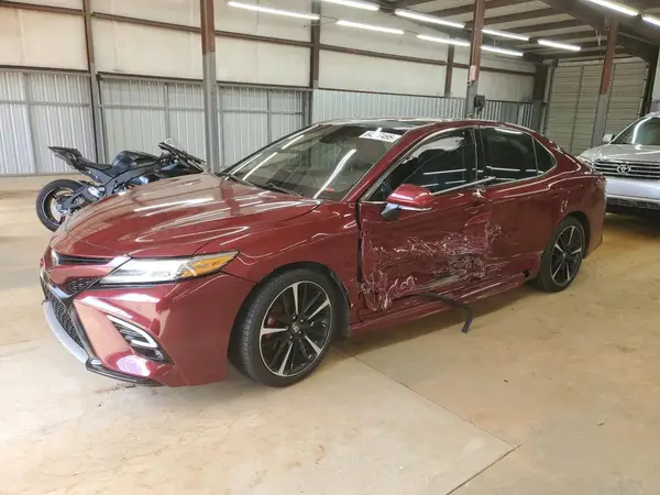 4T1B61HK6JU542809 2018 TOYOTA CAMRY - Image 1