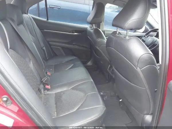 4T1B61HK6JU602619 2018 TOYOTA CAMRY - Image 8