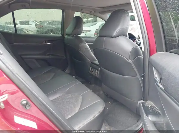 4T1B61HK6JU652470 2018 TOYOTA CAMRY - Image 8