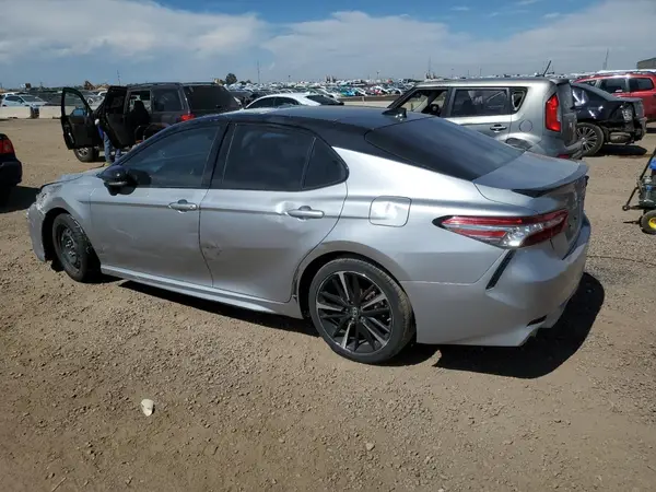 4T1B61HK6KU163584 2019 TOYOTA CAMRY - Image 2