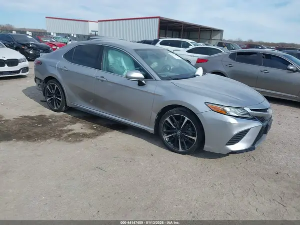 4T1B61HK6KU165240 2019 TOYOTA CAMRY - Image 1