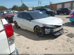 4T1B61HK6KU175119 2019 TOYOTA CAMRY