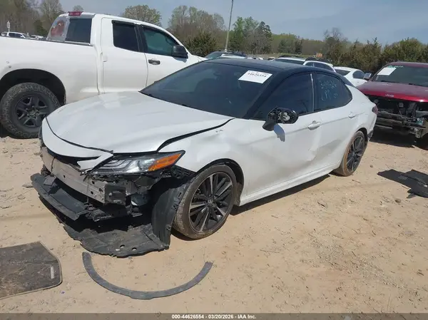 4T1B61HK6KU175119 2019 TOYOTA CAMRY - Image 2
