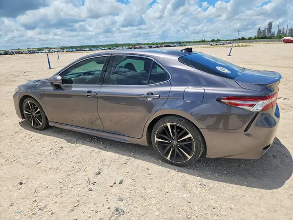 4T1B61HK6KU185861 2019 TOYOTA CAMRY - Image 2