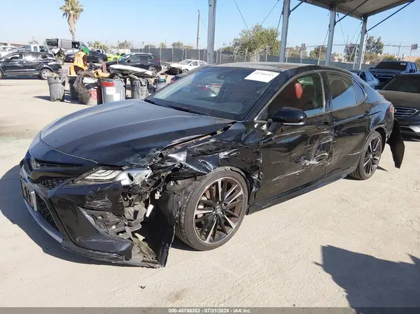 4T1B61HK6KU218809 2019 TOYOTA CAMRY - Image 2