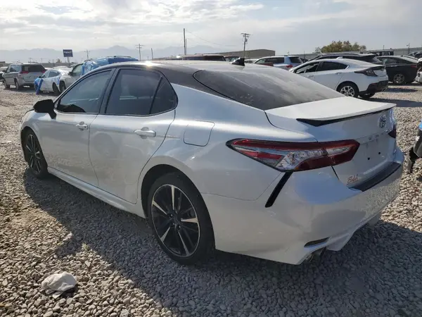 4T1B61HK6KU233312 2019 TOYOTA CAMRY - Image 2