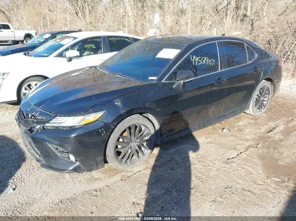4T1B61HK6KU235223 2019 TOYOTA CAMRY - Image 2