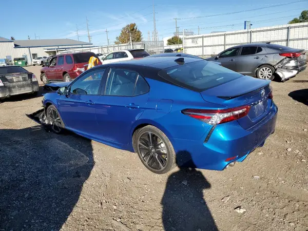 4T1B61HK6KU258565 2019 TOYOTA CAMRY - Image 2