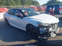 4T1B61HK6KU270263 2019 TOYOTA CAMRY