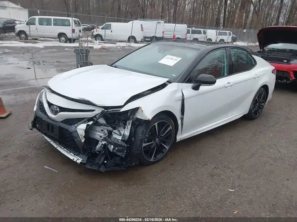 4T1B61HK6KU276189 2019 TOYOTA CAMRY - Image 2