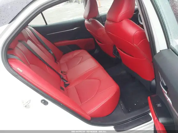 4T1B61HK6KU276189 2019 TOYOTA CAMRY - Image 8