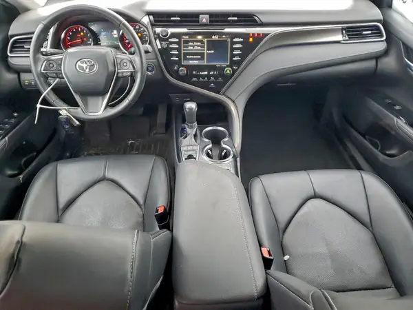 4T1B61HK6KU282882 2019 TOYOTA CAMRY - Image 8