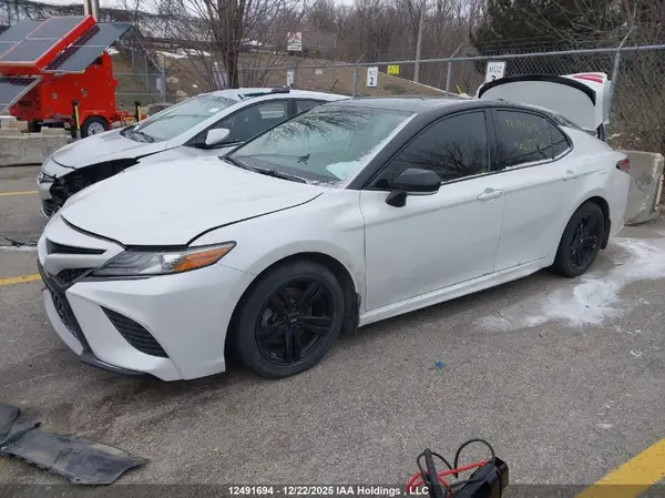 4T1B61HK6KU283806 2019 TOYOTA CAMRY - Image 2