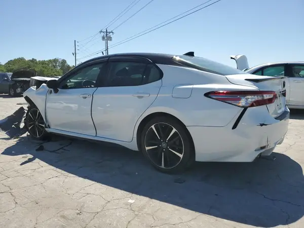 4T1B61HK6KU299939 2019 TOYOTA CAMRY - Image 2