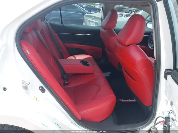 4T1B61HK6KU688242 2019 TOYOTA CAMRY - Image 8