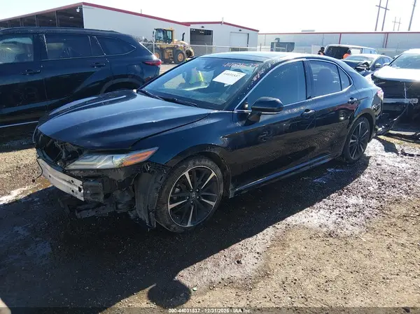 4T1B61HK6KU703242 2019 TOYOTA CAMRY - Image 2