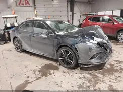 4T1B61HK6KU704228 2019 TOYOTA CAMRY