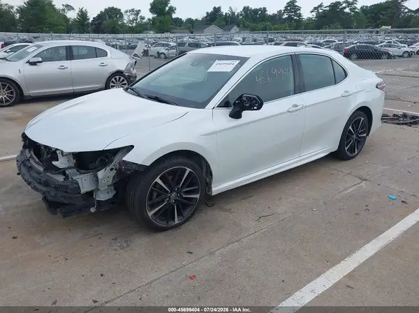 4T1B61HK6KU724057 2019 TOYOTA CAMRY - Image 2