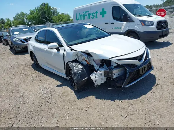4T1B61HK6KU725547 2019 TOYOTA CAMRY - Image 1
