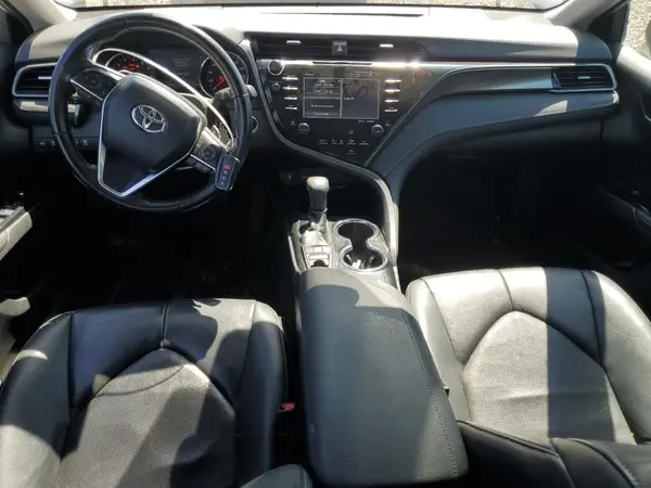 4T1B61HK6KU745720 2019 TOYOTA CAMRY - Image 8