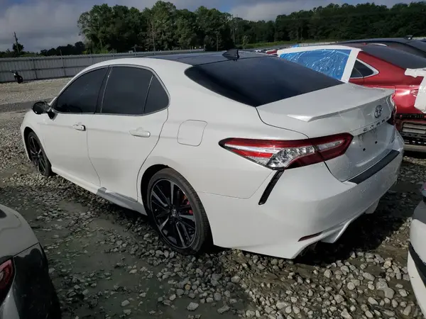 4T1B61HK6KU769208 2019 TOYOTA CAMRY - Image 2