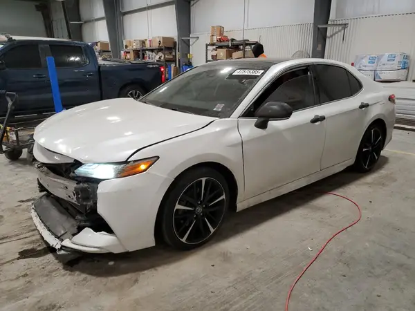 4T1B61HK6KU782041 2019 TOYOTA CAMRY - Image 1