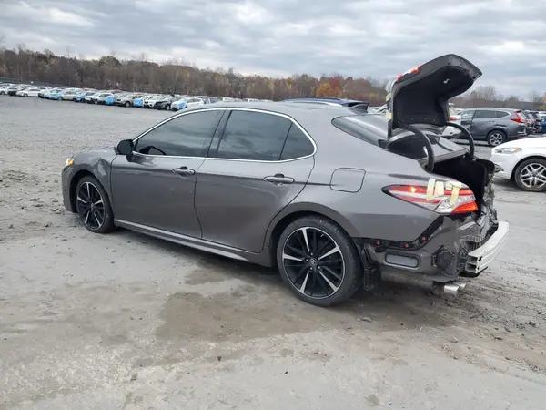 4T1B61HK6KU794030 2019 TOYOTA CAMRY - Image 2