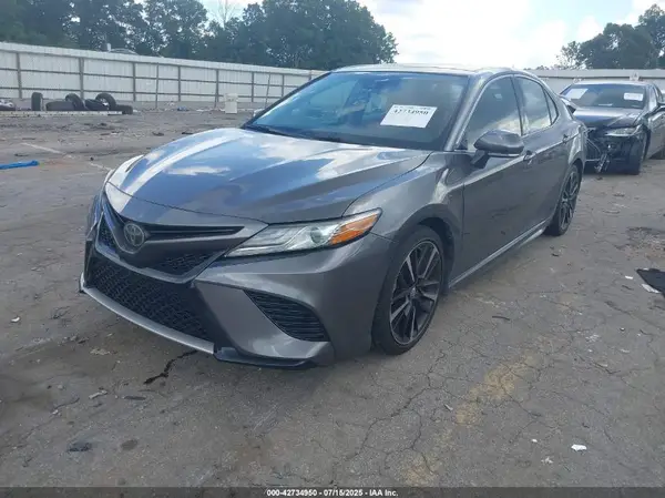 4T1B61HK6KU805642 2019 TOYOTA CAMRY - Image 2