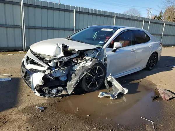 4T1B61HK6KU822666 2019 TOYOTA CAMRY - Image 1